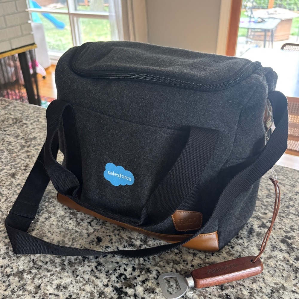 Salesforce Field & Co Cooler Bag